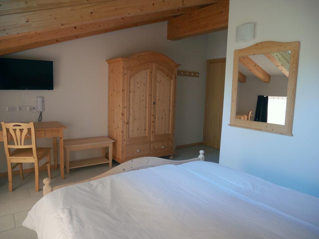 Hotel Elbele Garni Folgaria Dış mekan fotoğraf